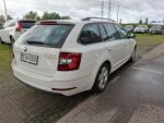 Skoda Octavia 2020 Valkoinen