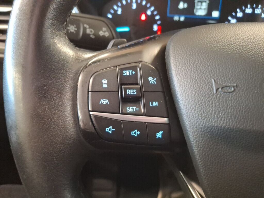 Ford Kuga 2020 Valkoinen