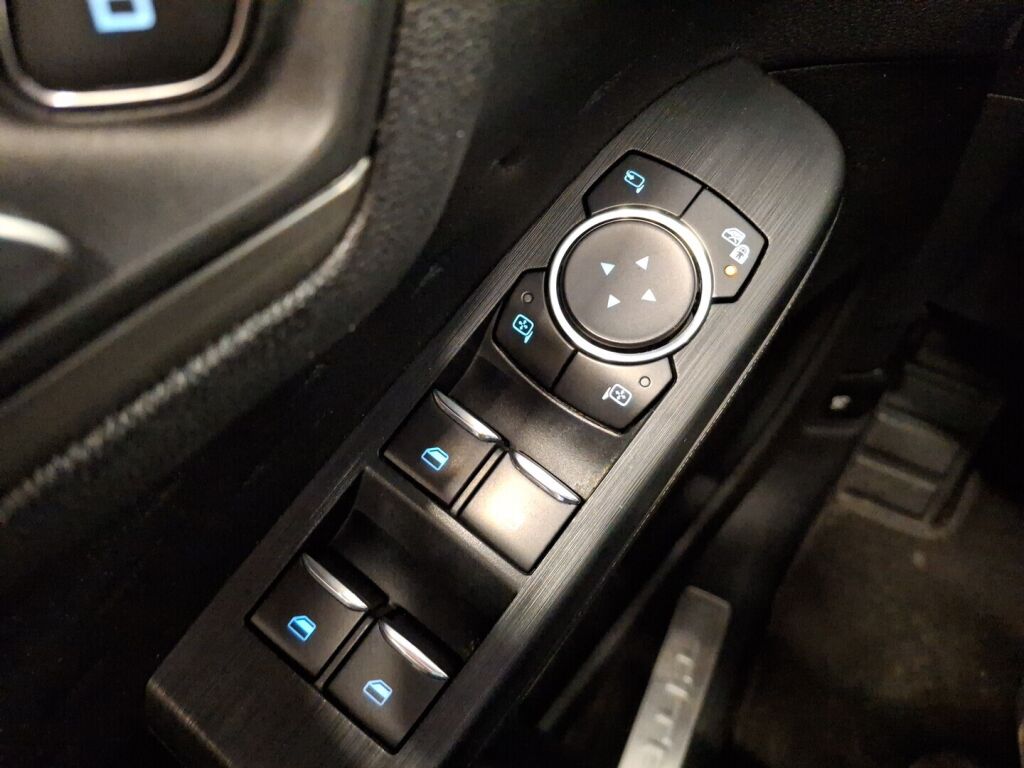 Ford Kuga 2020 Valkoinen