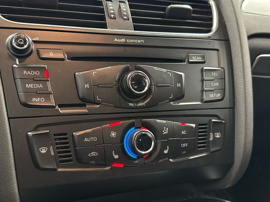 Audi A4 2011 Punainen