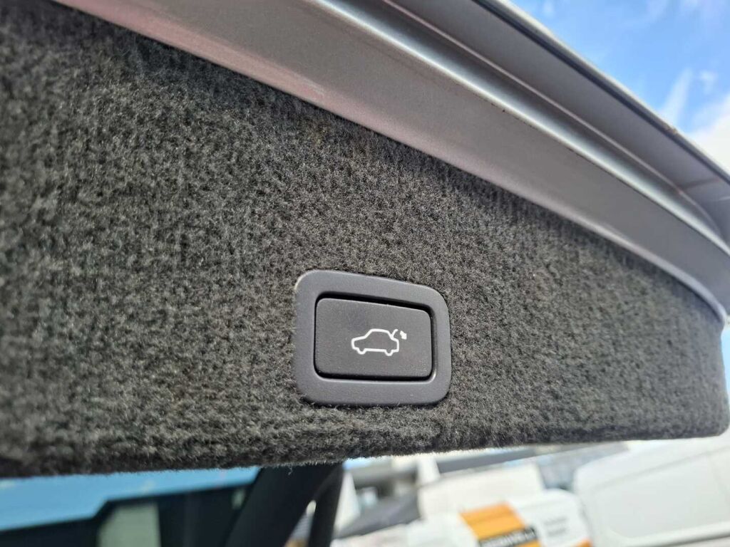 Volvo XC60 2011 Harmaa