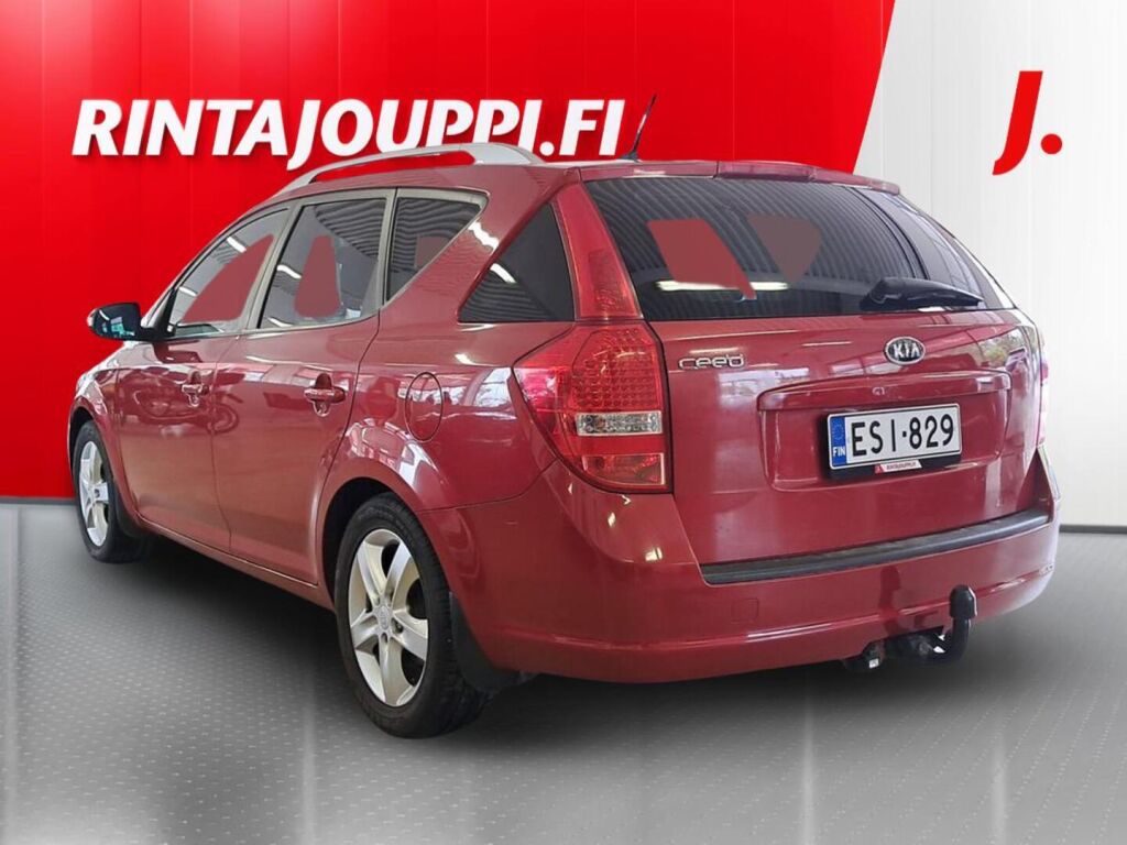 Kia Ceed 2011 Punainen