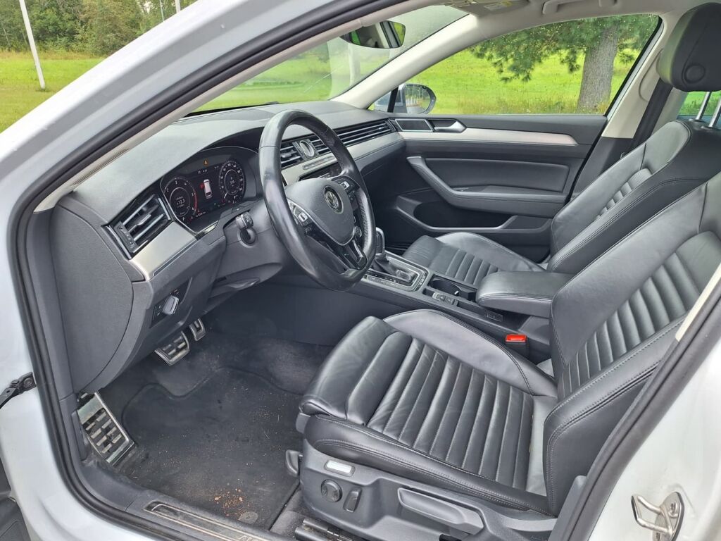 Volkswagen Passat 2017 Valkoinen