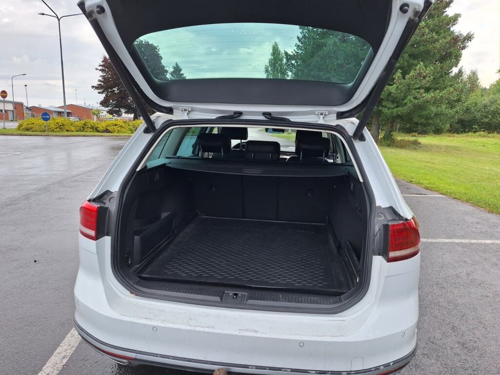 Volkswagen Passat 2017 Valkoinen
