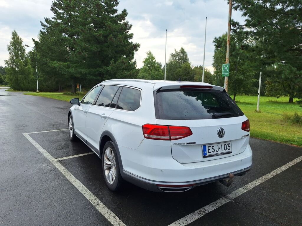 Volkswagen Passat 2017 Valkoinen