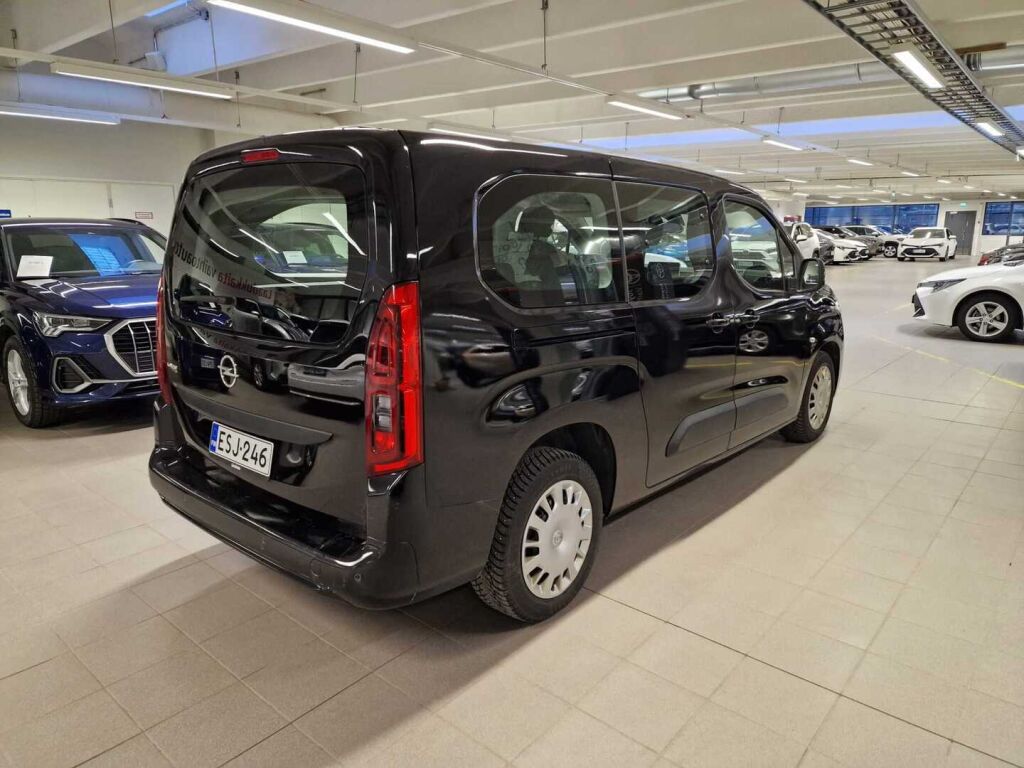 Opel Combo 2020 Musta