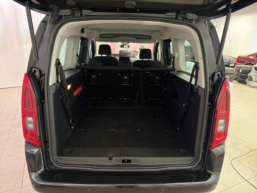 Opel Combo 2020 Musta