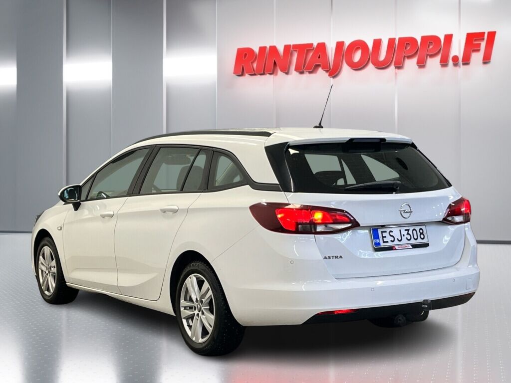 Opel Astra 2020 Valkoinen