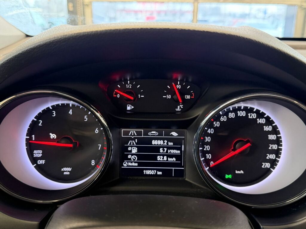 Opel Astra 2020 Valkoinen