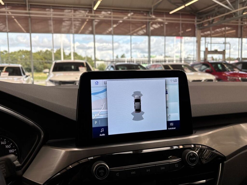 Ford Kuga 2021 Harmaa