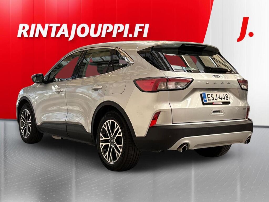 Ford Kuga 2021 Harmaa
