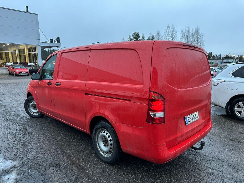 Mercedes-Benz Vito 2016 Punainen