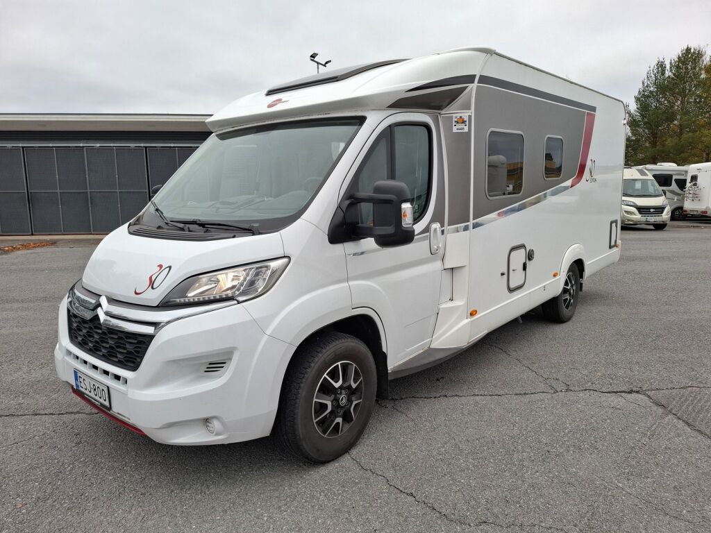 Bürstner Nexxo Time T660 30 Edition 2020 Valkoinen