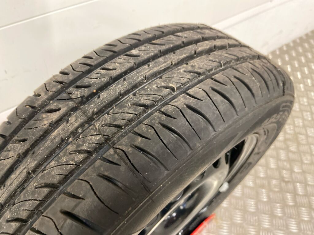 Kia Ceed 2022 Punainen