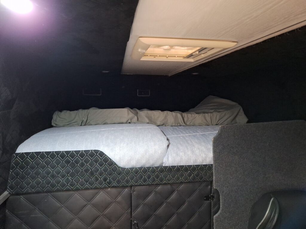 Mercedes-Benz Sprinter 2019 Valkoinen