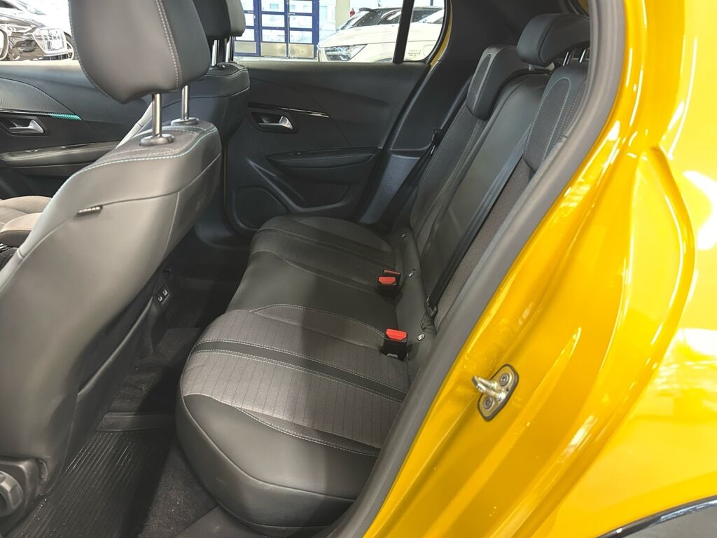Peugeot e-208 2022 Keltainen