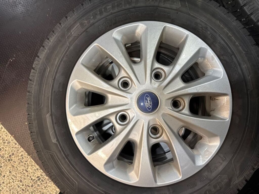 Ford Transit Custom 2021 Valkoinen