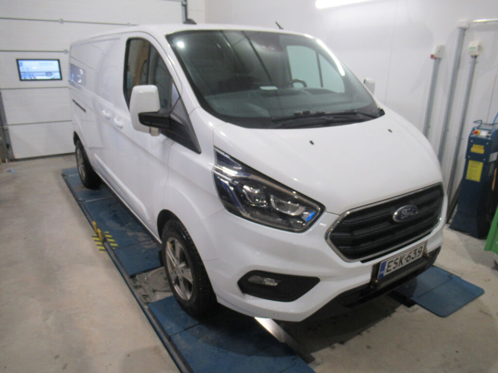 Ford Transit Custom 2021 Valkoinen