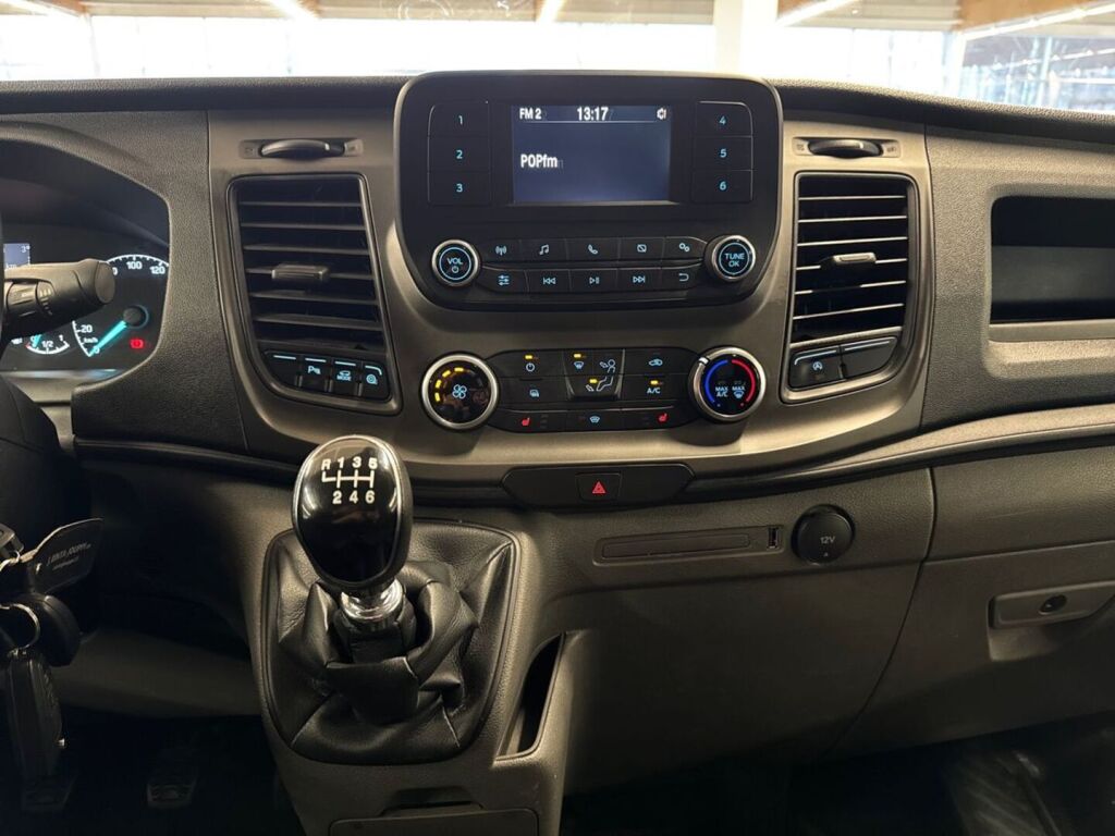 Ford Transit Custom 2022 Valkoinen