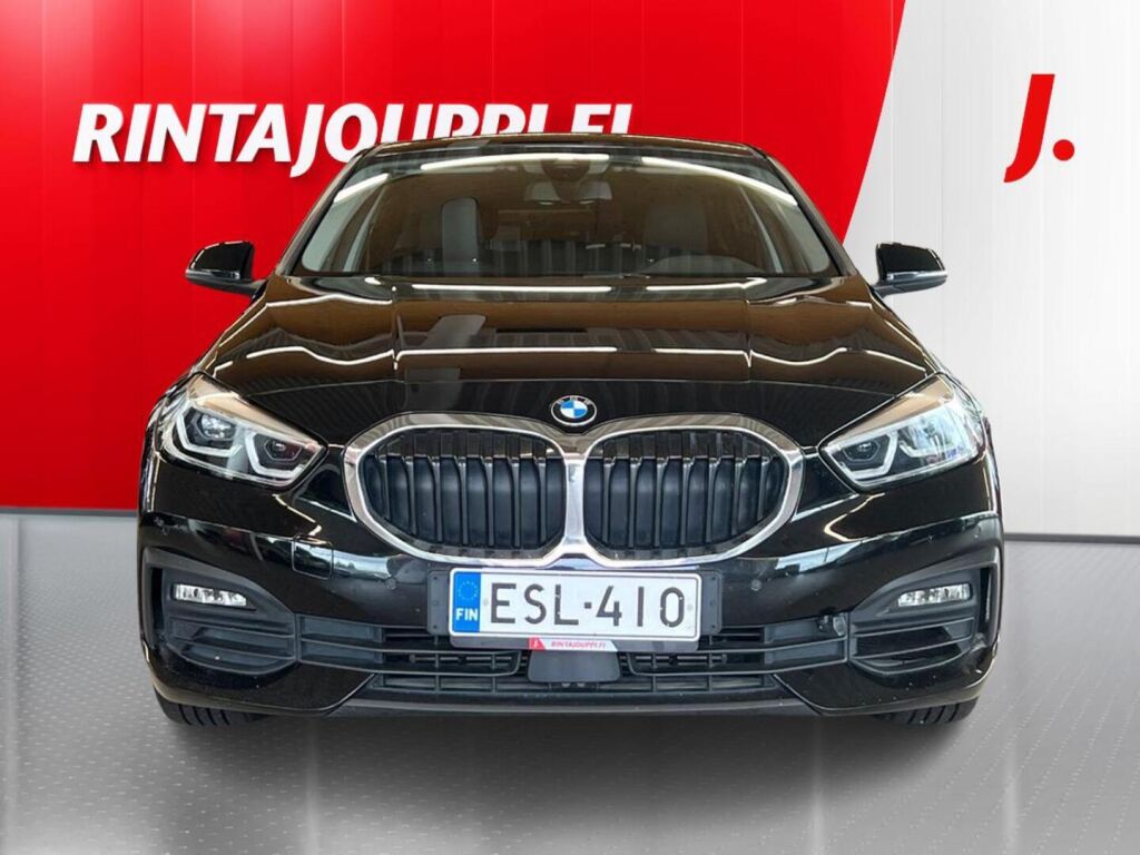 BMW 118 2020 Musta