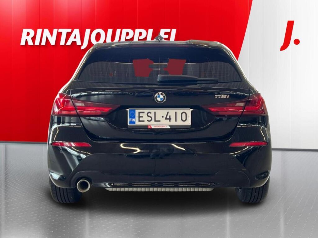 BMW 118 2020 Musta