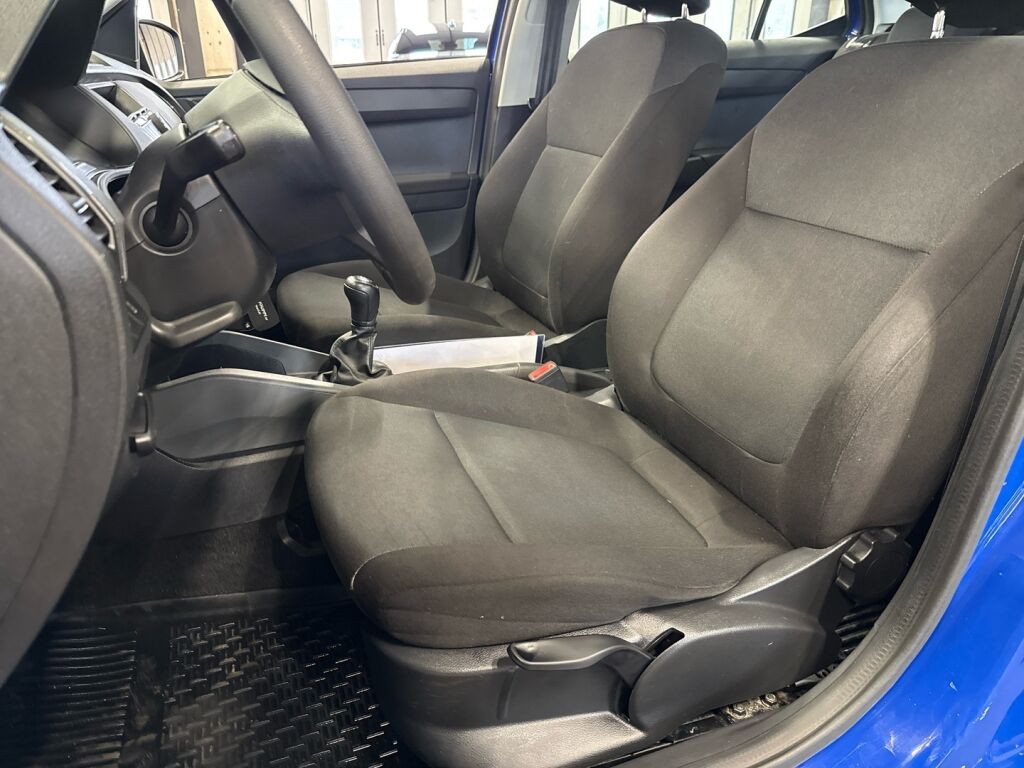 Skoda Fabia 2020 Sininen