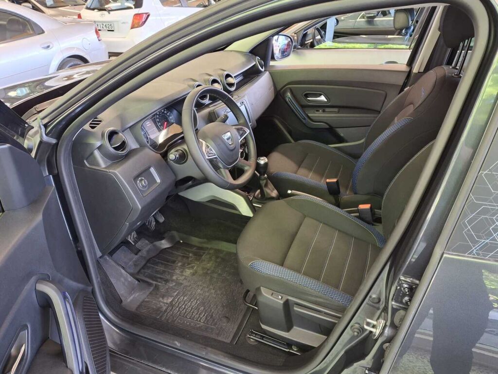 Dacia Duster 2020 Harmaa