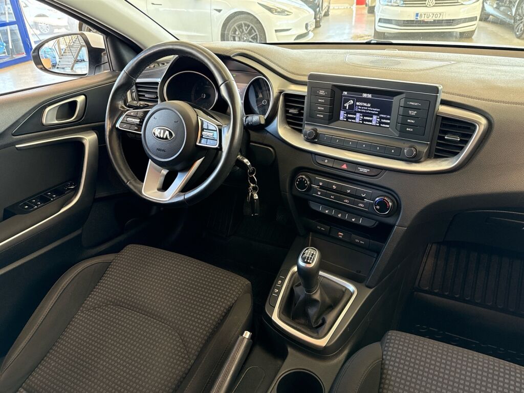 Kia Ceed 2020 Valkoinen