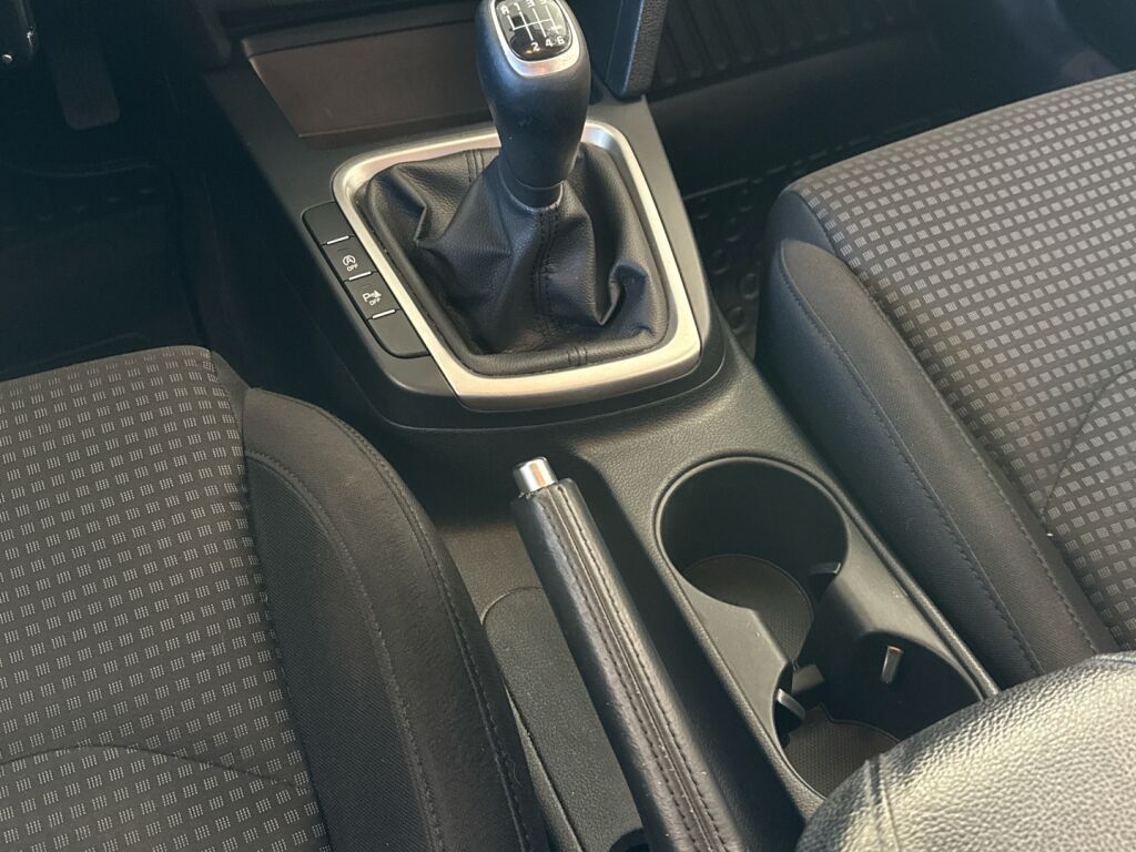 Kia Ceed 2020 Valkoinen