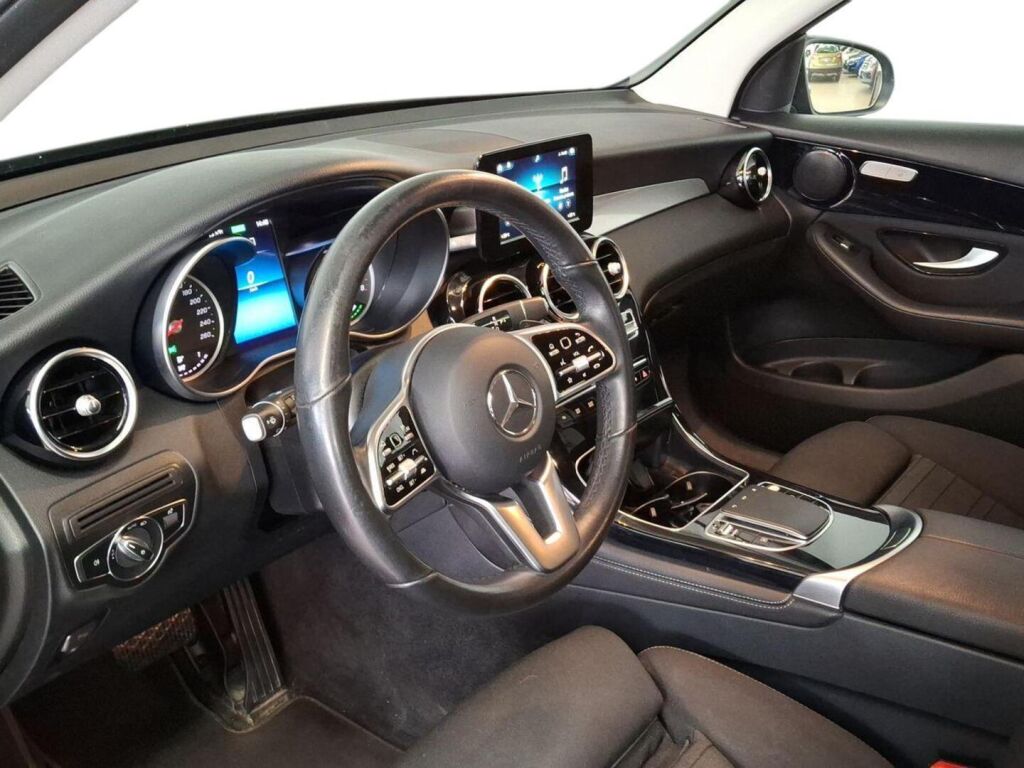 Mercedes-Benz GLC 2020 Musta