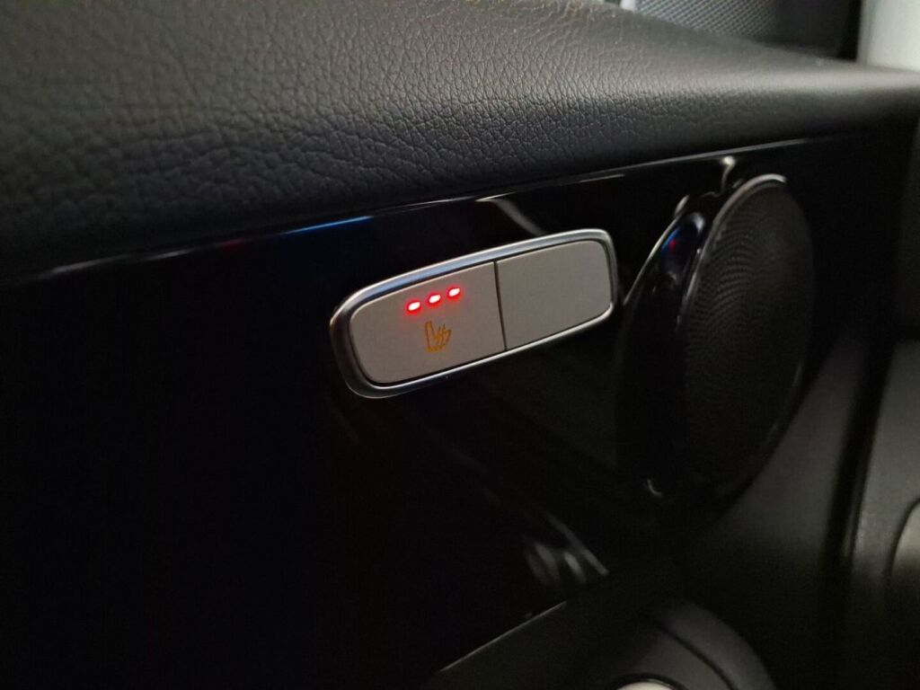 Mercedes-Benz GLC 2020 Musta