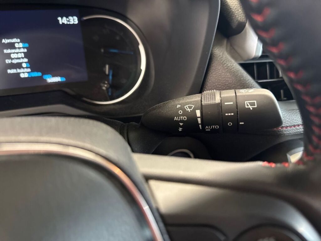 Toyota RAV4 Plug-in 2020 Hopea
