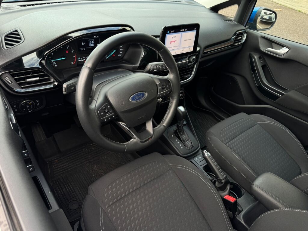 Ford Fiesta 2021 Sininen