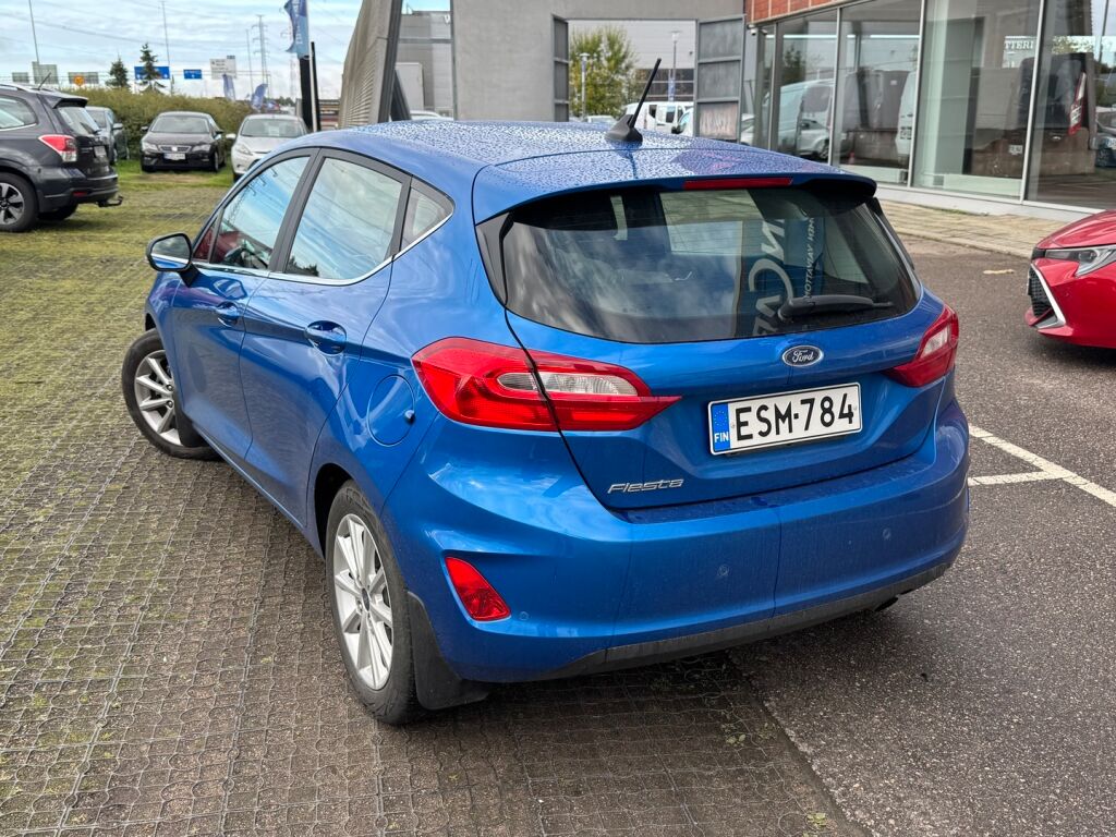 Ford Fiesta 2021 Sininen