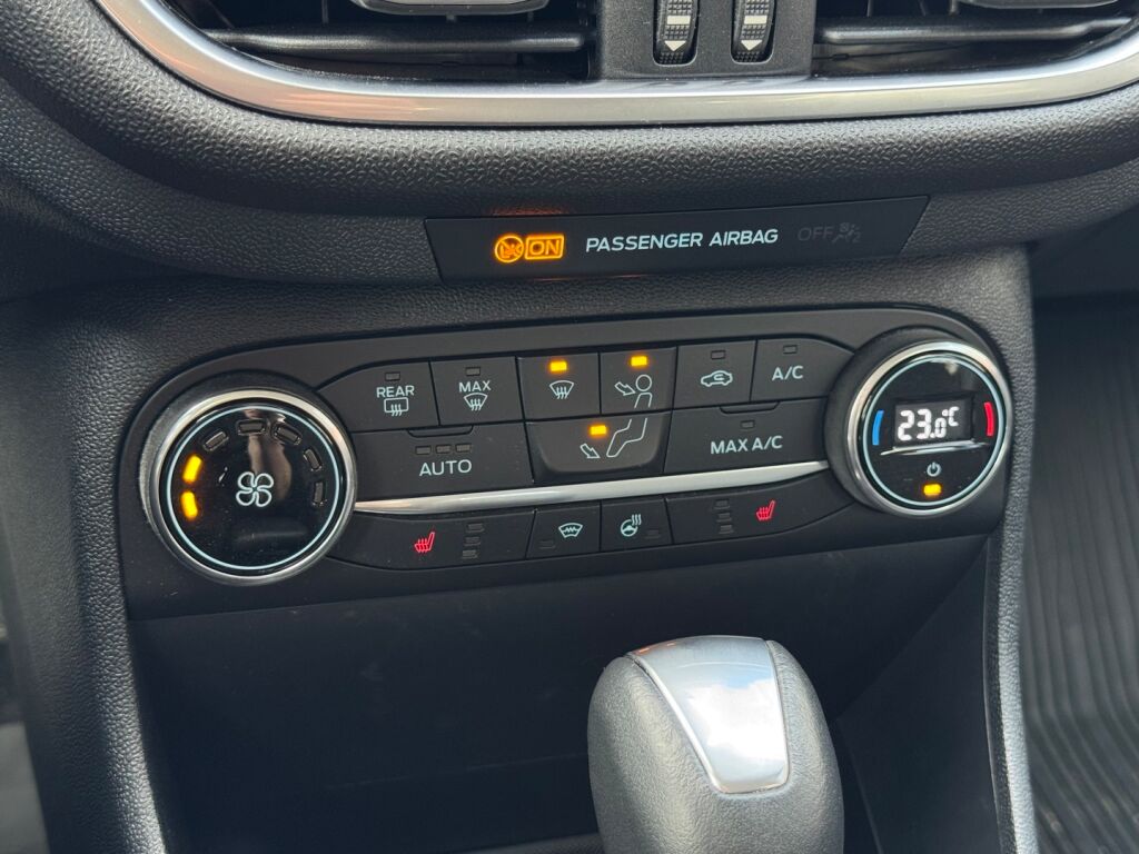 Ford Fiesta 2021 Sininen