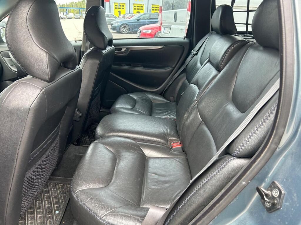 Volvo XC70 2003 Harmaa