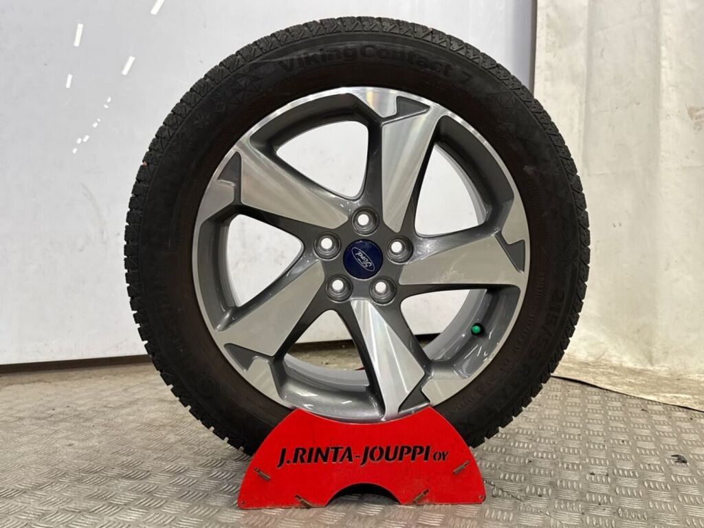 Ford Focus 2021 Musta