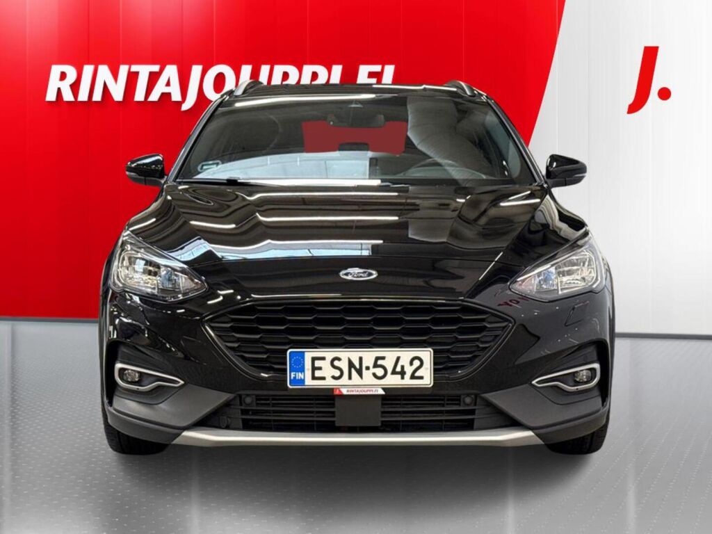 Ford Focus 2021 Musta