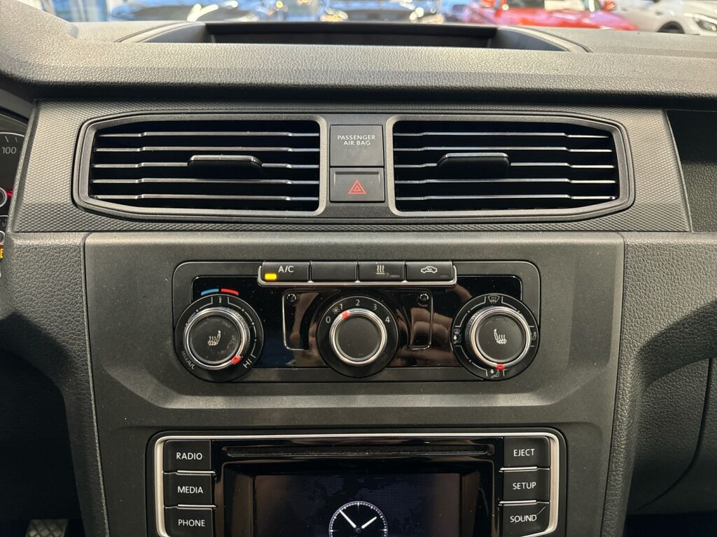 Volkswagen Caddy Maxi 2020 Valkoinen