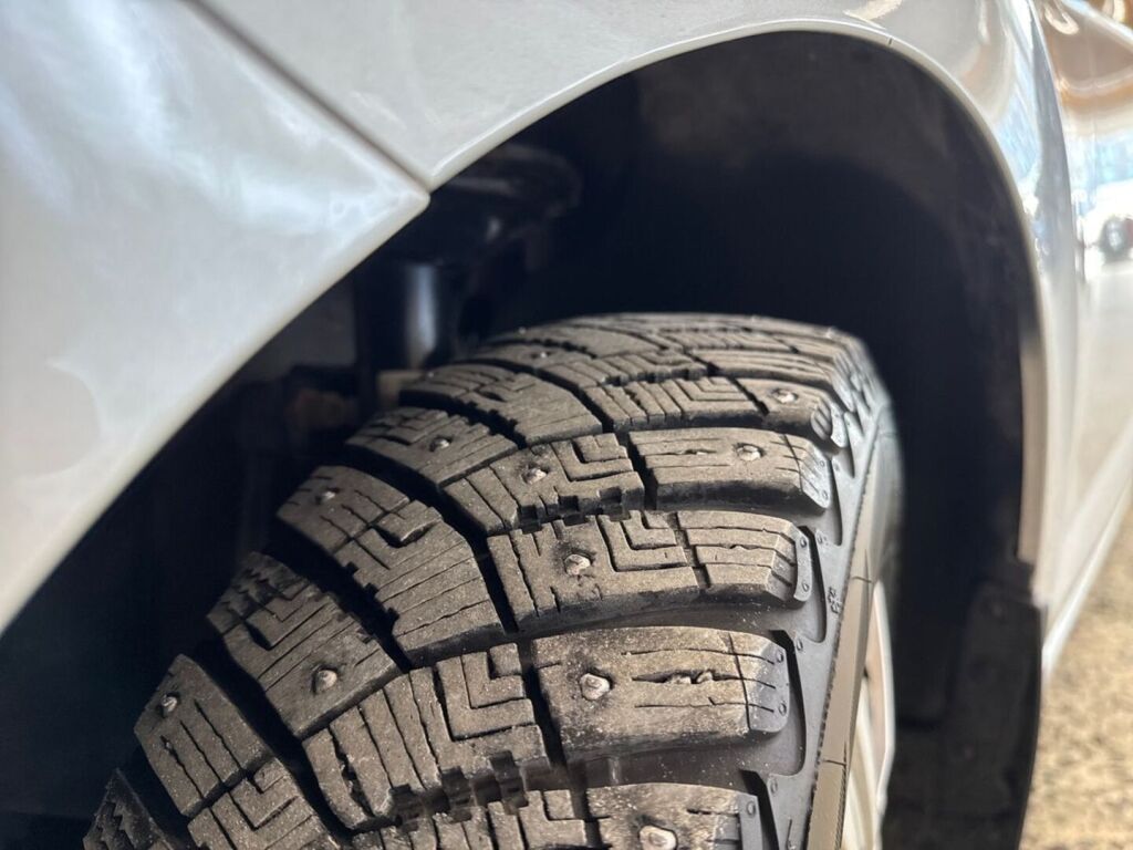 Volkswagen Polo 2021 Metallinhohto Hopea