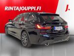 BMW 330 2021 Musta