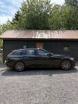 BMW 330 2021 Musta