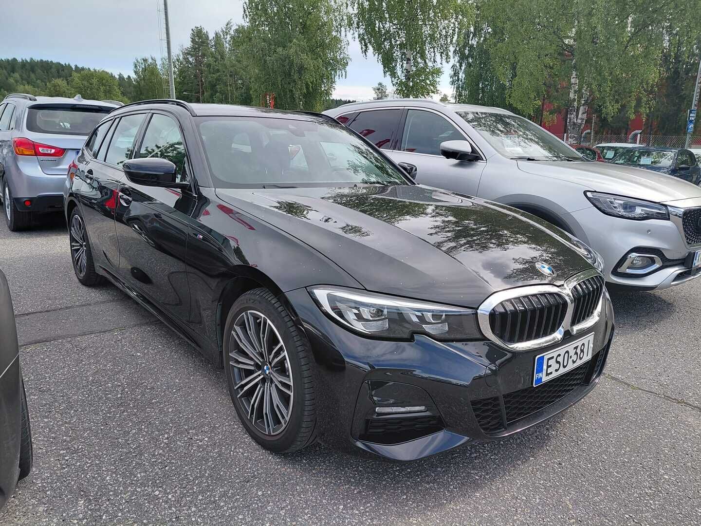 BMW 330