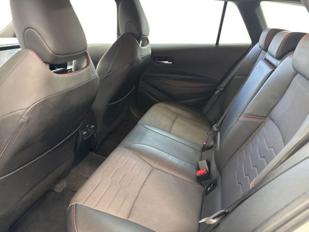 Toyota Corolla 2021 Valkoinen