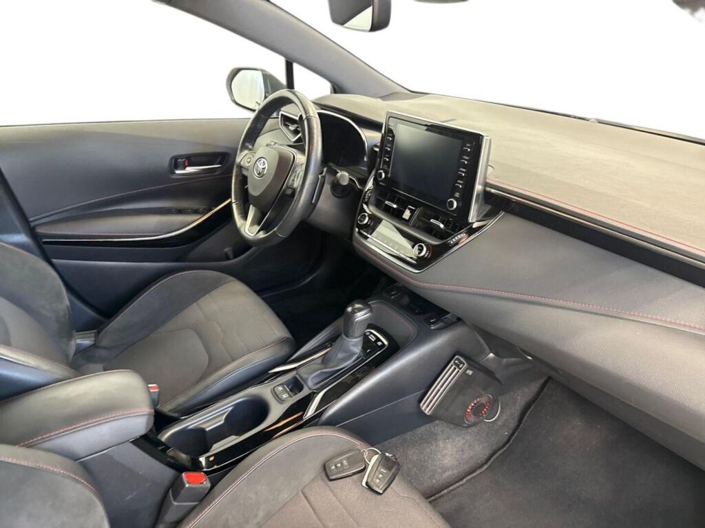 Toyota Corolla 2021 Valkoinen