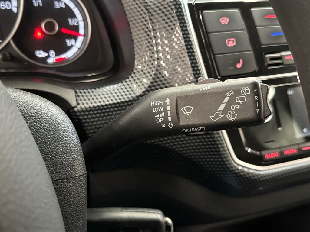 Volkswagen up! 2021 Valkoinen