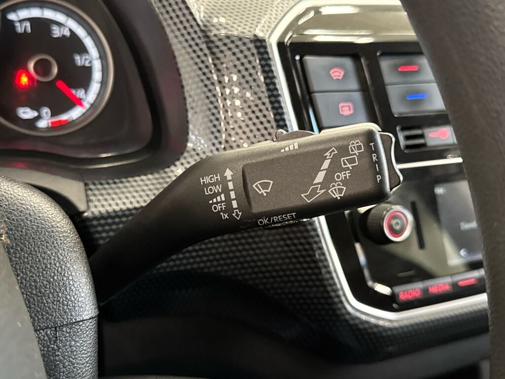 Volkswagen up! 2021 Valkoinen