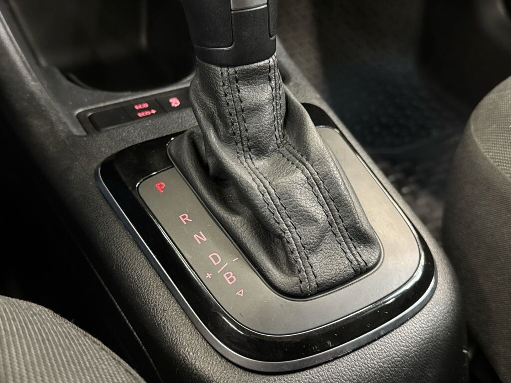 Volkswagen up! 2021 Valkoinen