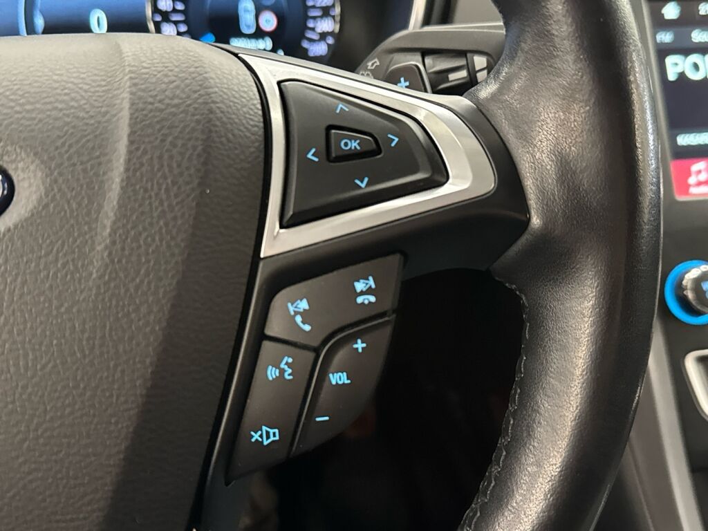 Ford Mondeo 2018 Valkoinen