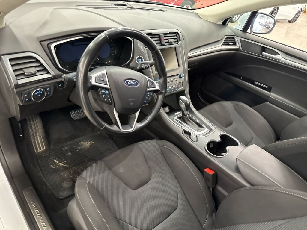 Ford Mondeo 2018 Valkoinen